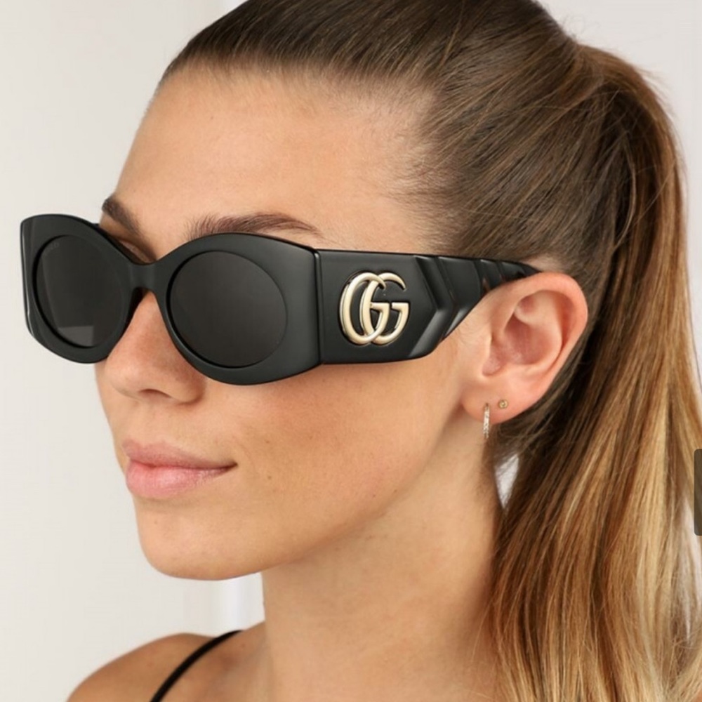 Gucci Sunglasses Model: GG-0810-S 001